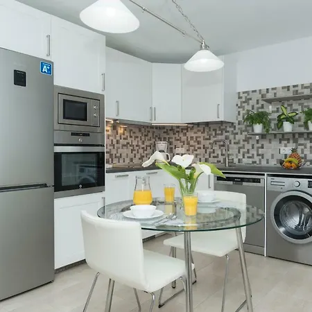 בית נופש Casa Valeria טינאחו