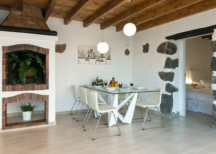 Casa Valeria * Tinajo